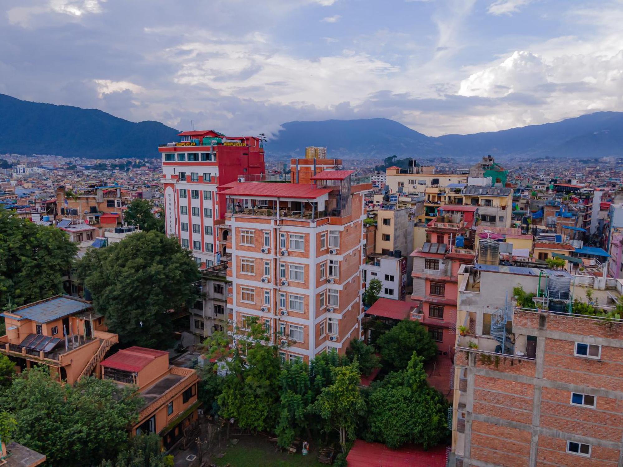 Hotel Vistara Катманду Екстер'єр фото