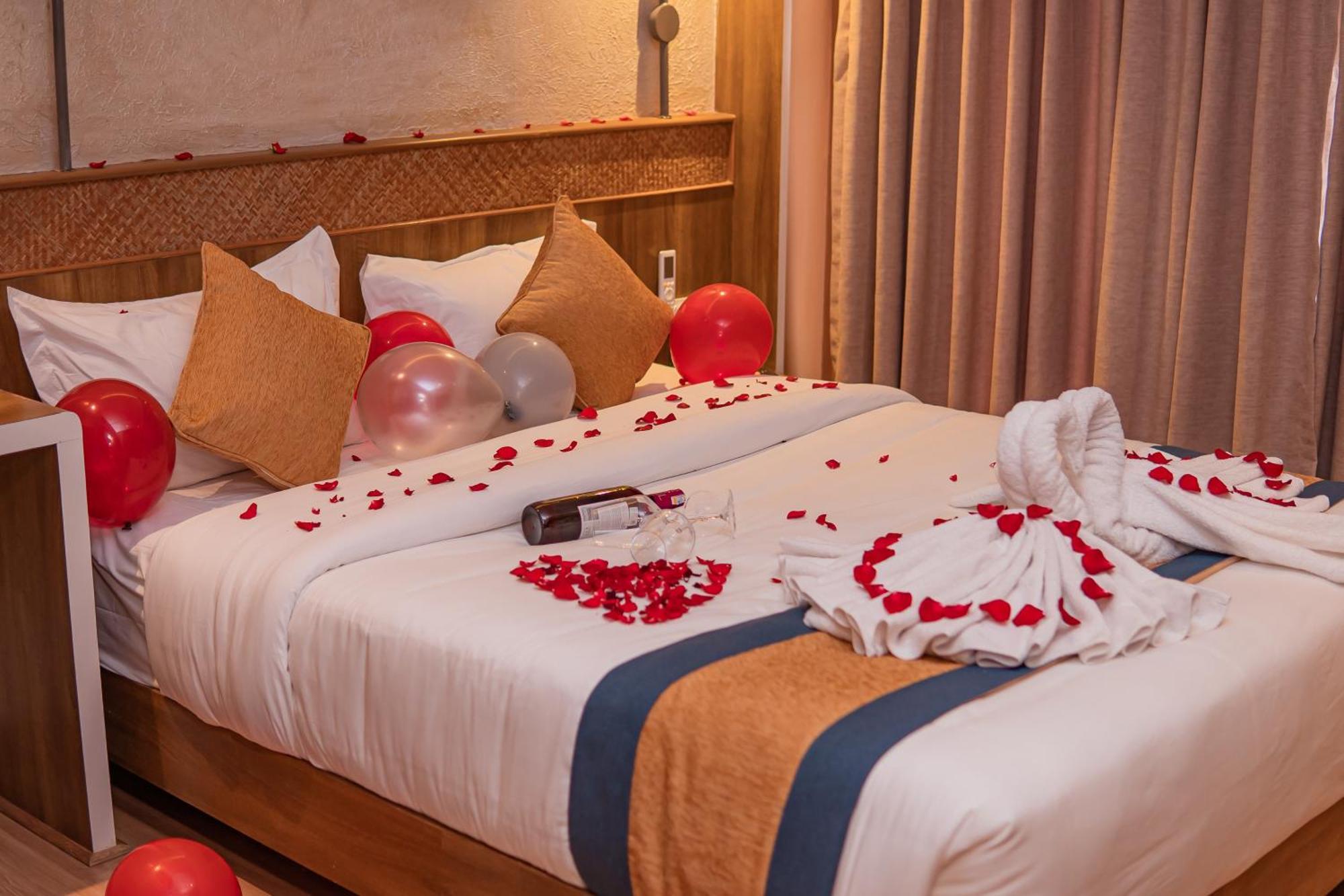 Hotel Vistara Катманду Екстер'єр фото