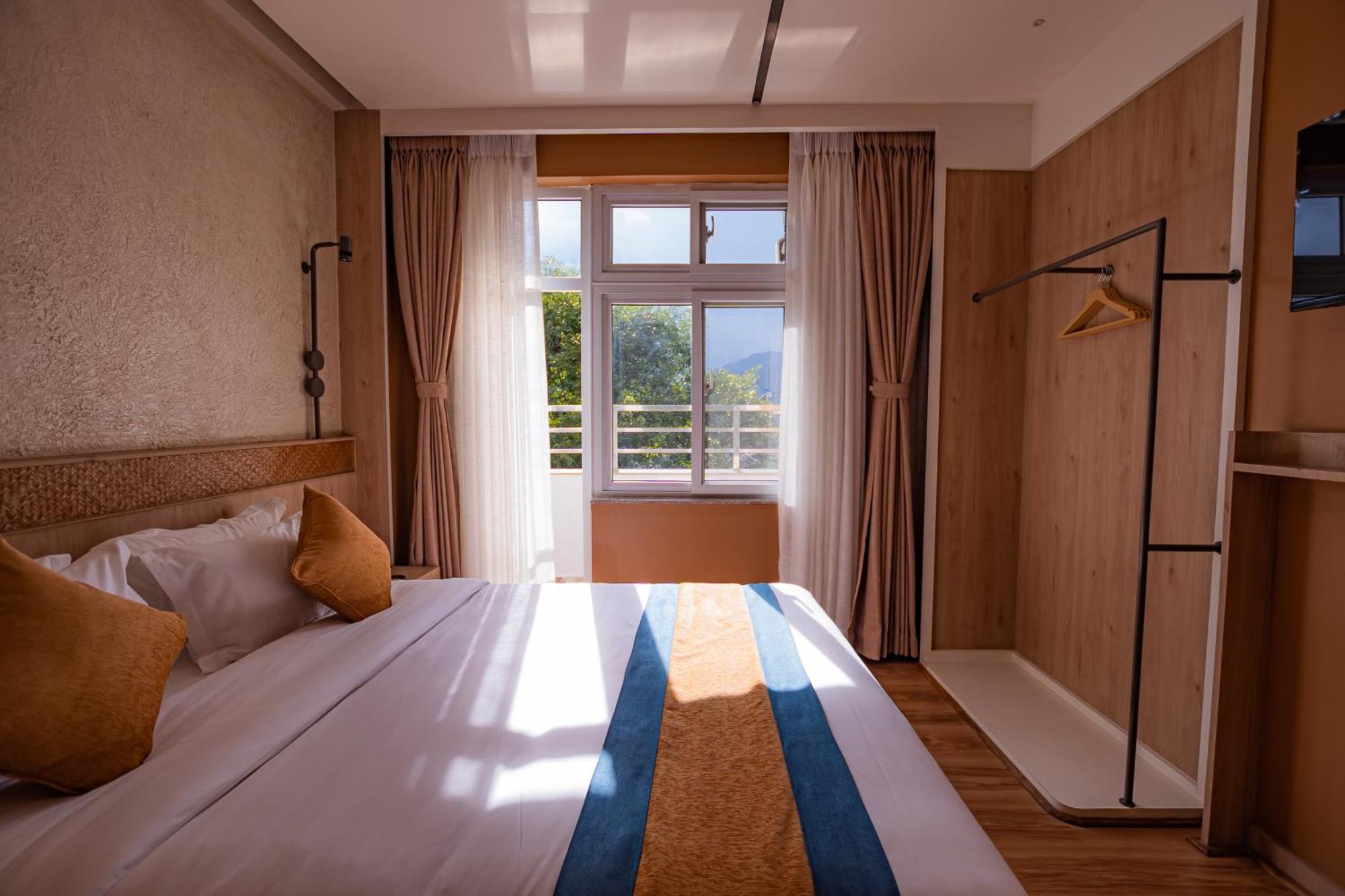 Hotel Vistara Катманду Екстер'єр фото