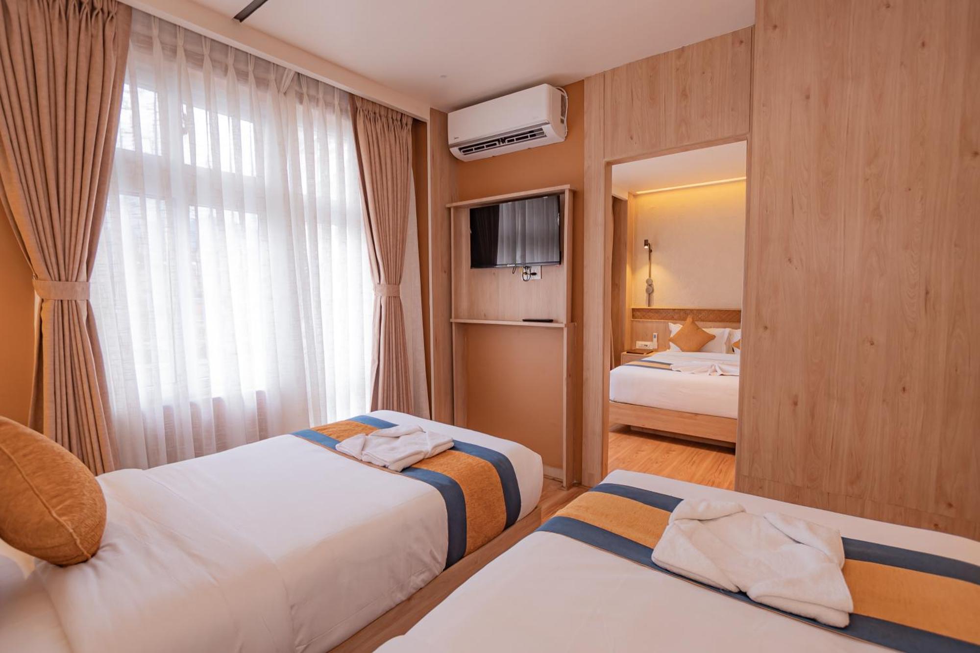 Hotel Vistara Катманду Екстер'єр фото