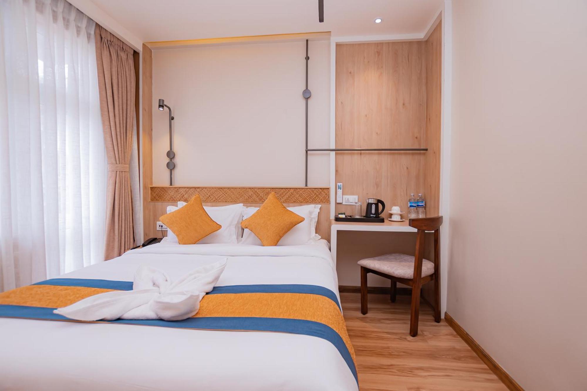 Hotel Vistara Катманду Екстер'єр фото