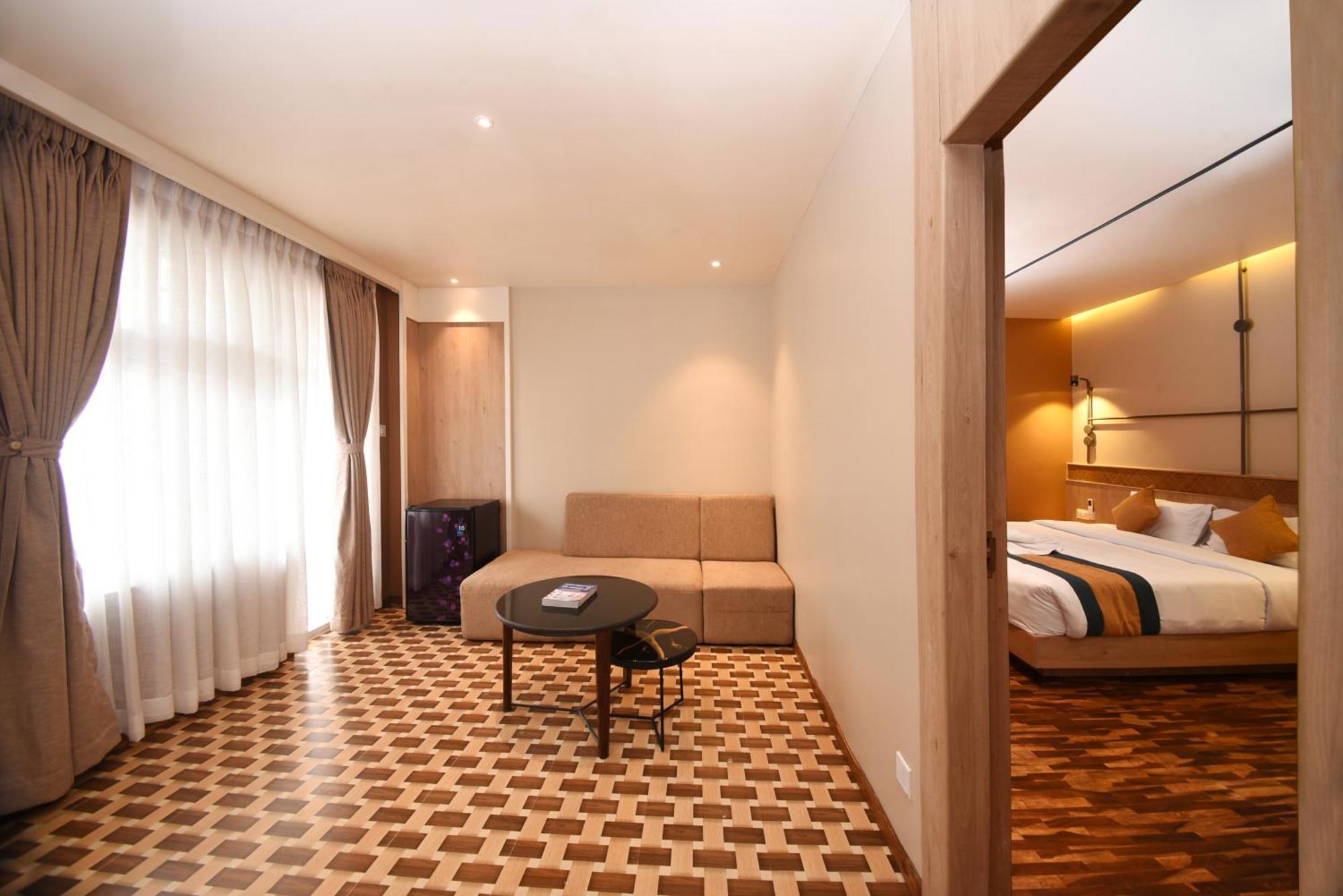 Hotel Vistara Катманду Екстер'єр фото