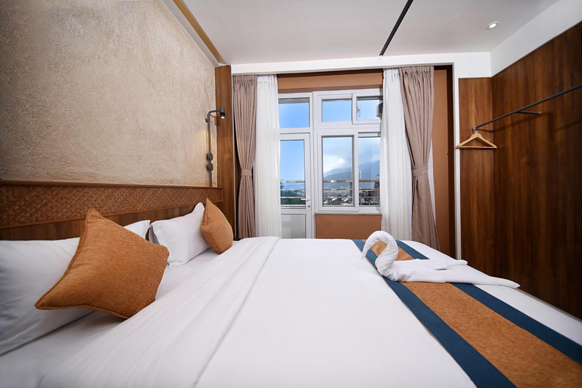 Hotel Vistara Катманду Екстер'єр фото