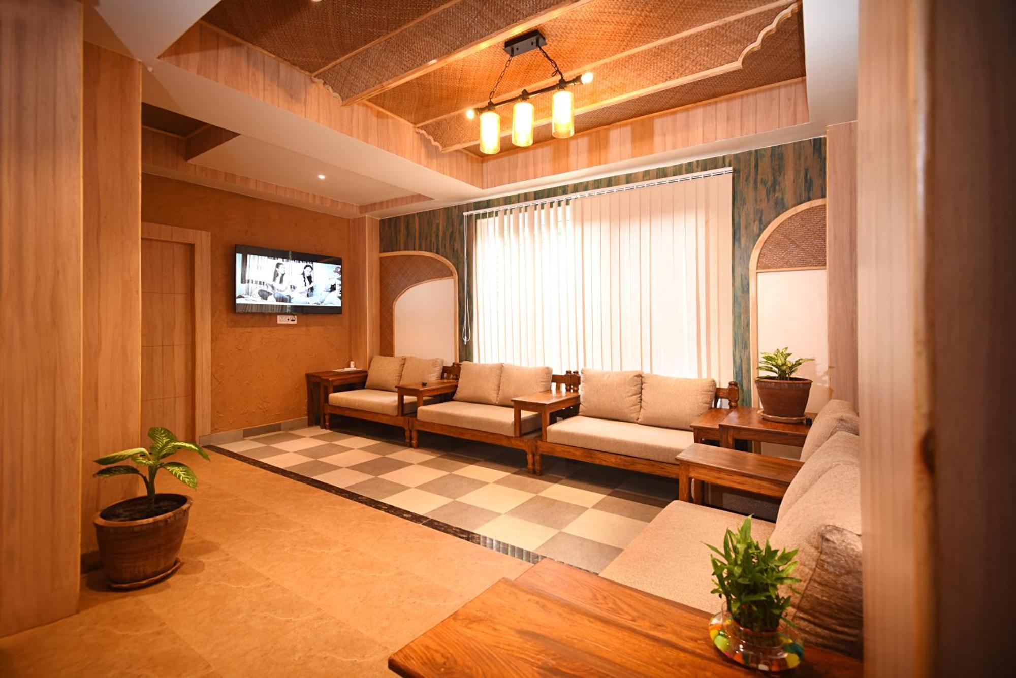 Hotel Vistara Катманду Екстер'єр фото