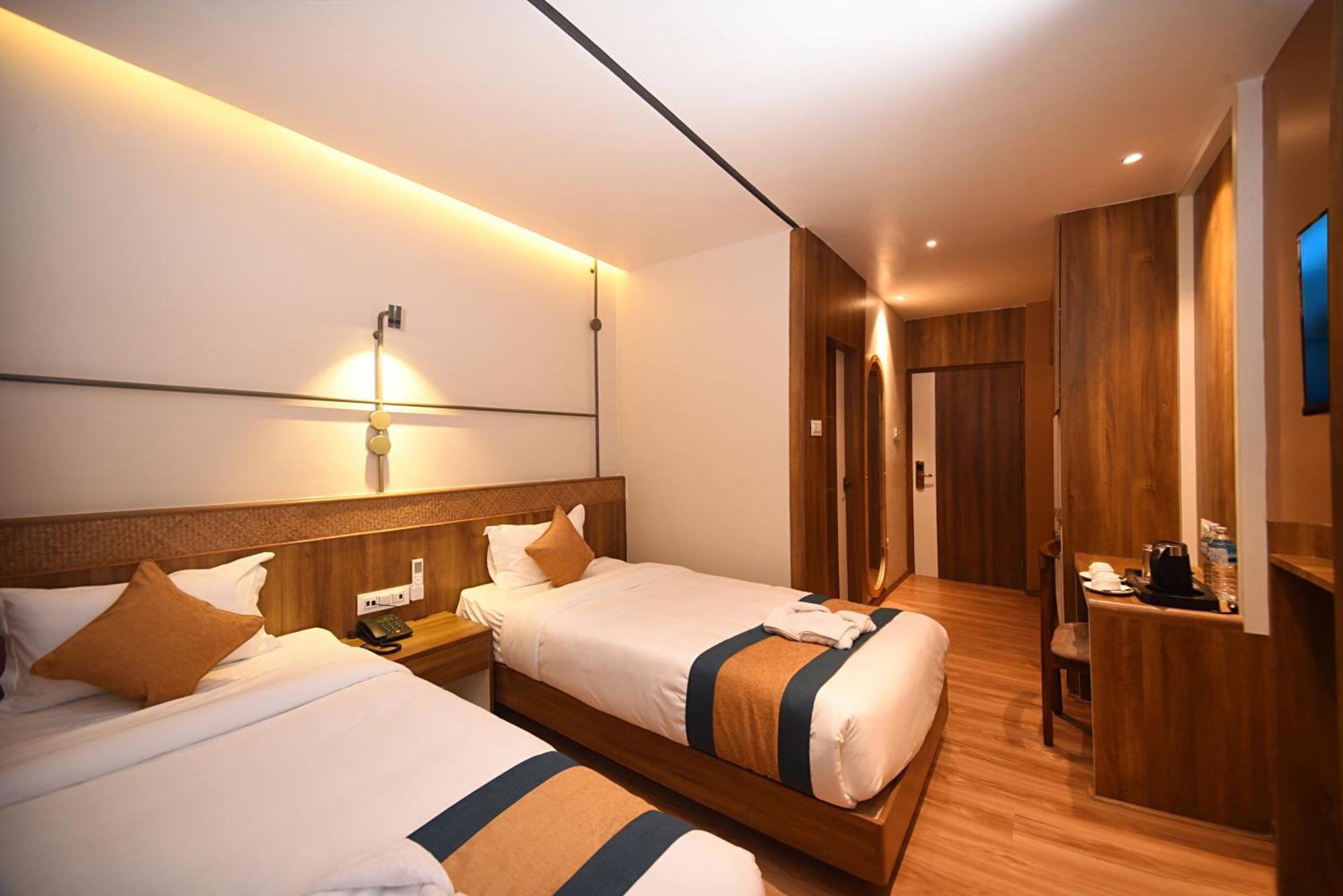 Hotel Vistara Катманду Екстер'єр фото