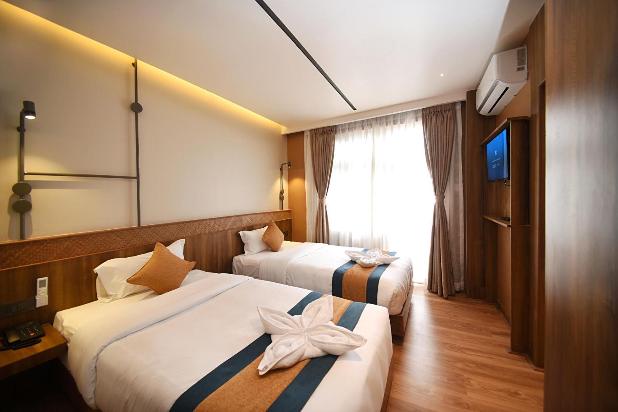 Hotel Vistara Катманду Екстер'єр фото